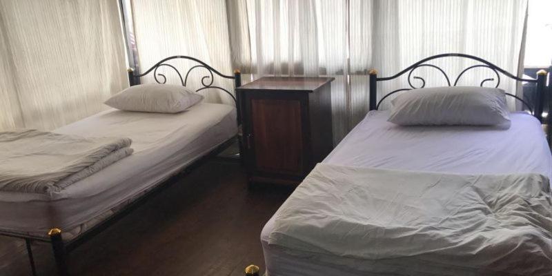 Soutchai Hostel And Tour Company Pakse Extérieur photo
